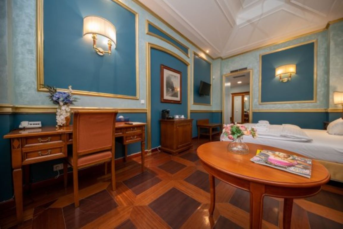 Kinsky Fontain Hotel-Executive soba.jpg