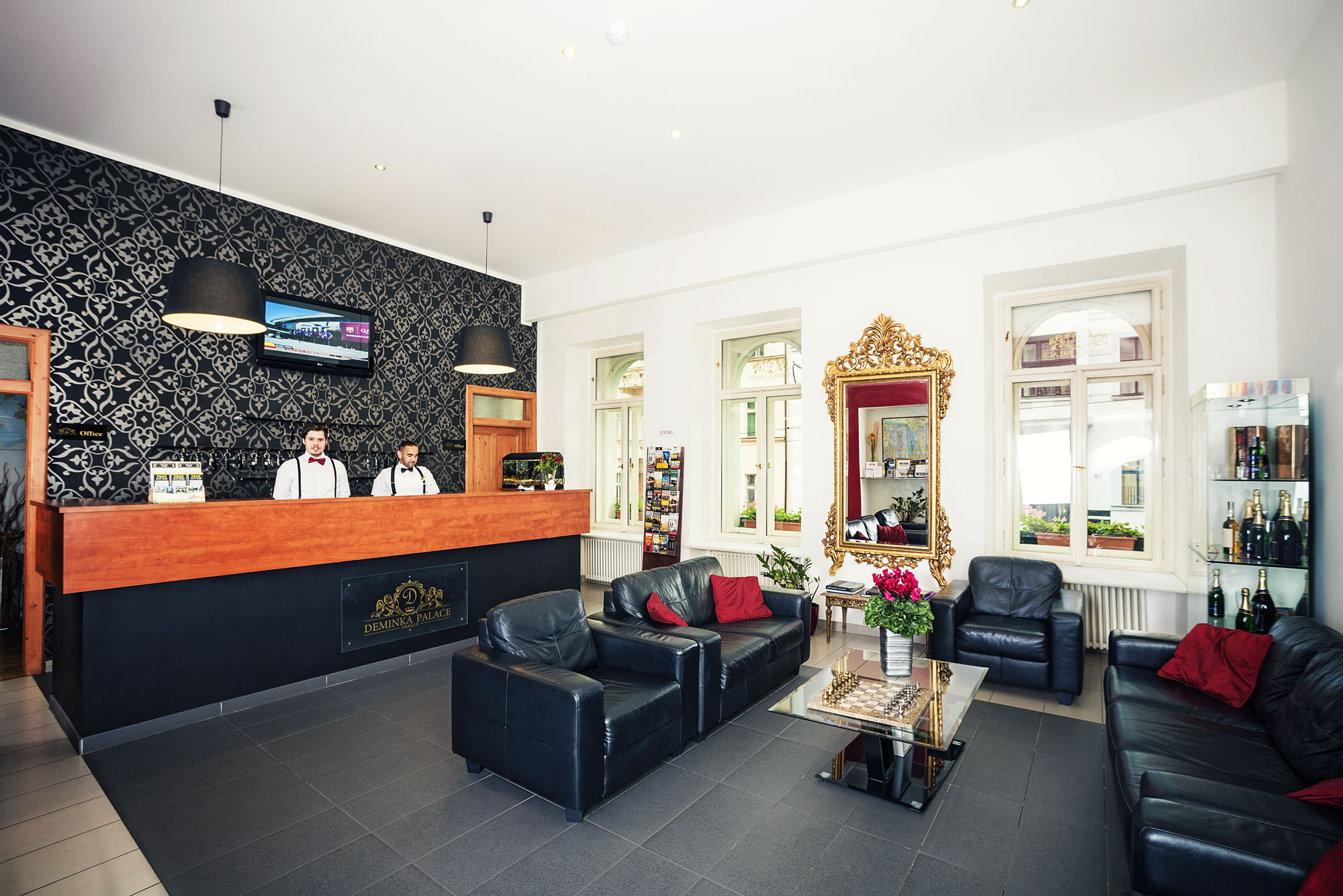 Deminka Palace Hotel-Enterijer hotela.jpg