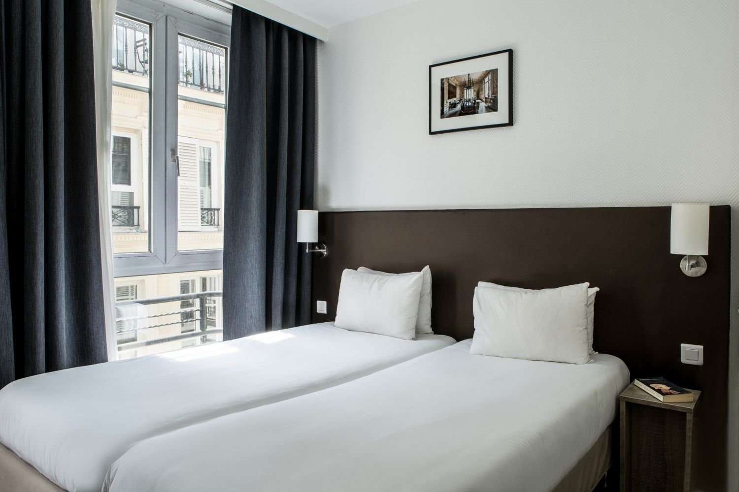 Beaurepaire Hotel-Twin soba.jpg