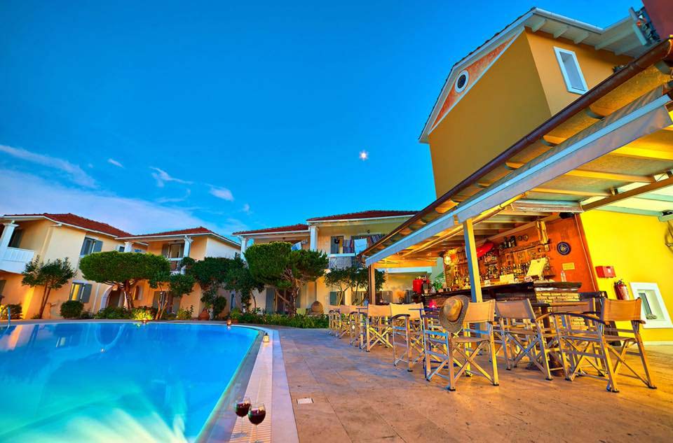 Hotel Alkyon apartments _ villas pool bar.jpg
