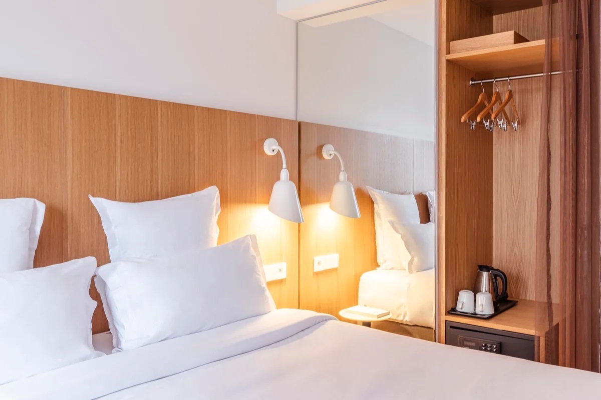 9Hotel Republique-Superior soba.jpg