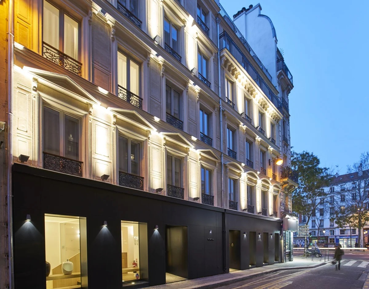 9Hotel Republique-Zgrada hotela.jpg
