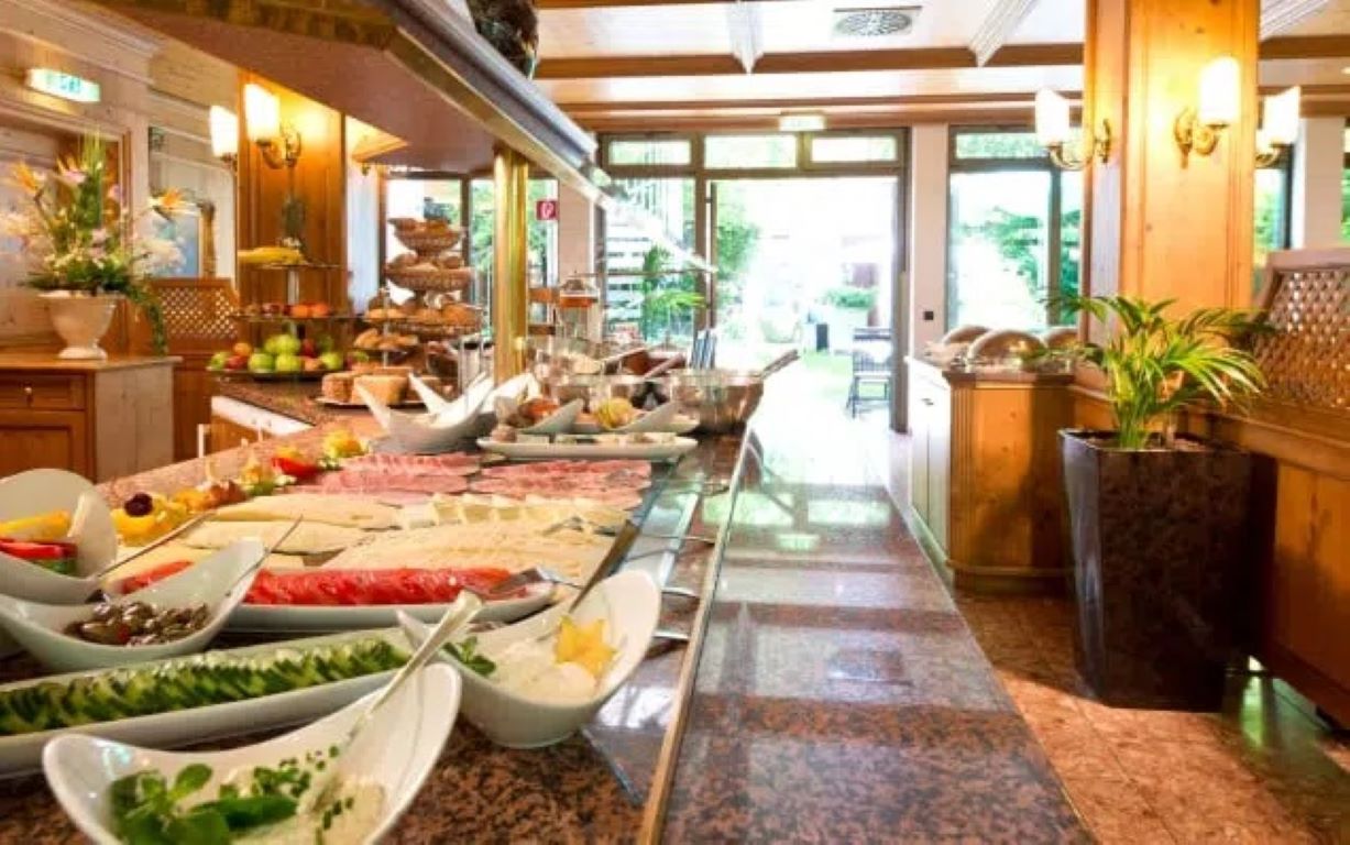 King's Hotel Center-Dorucak.jpg