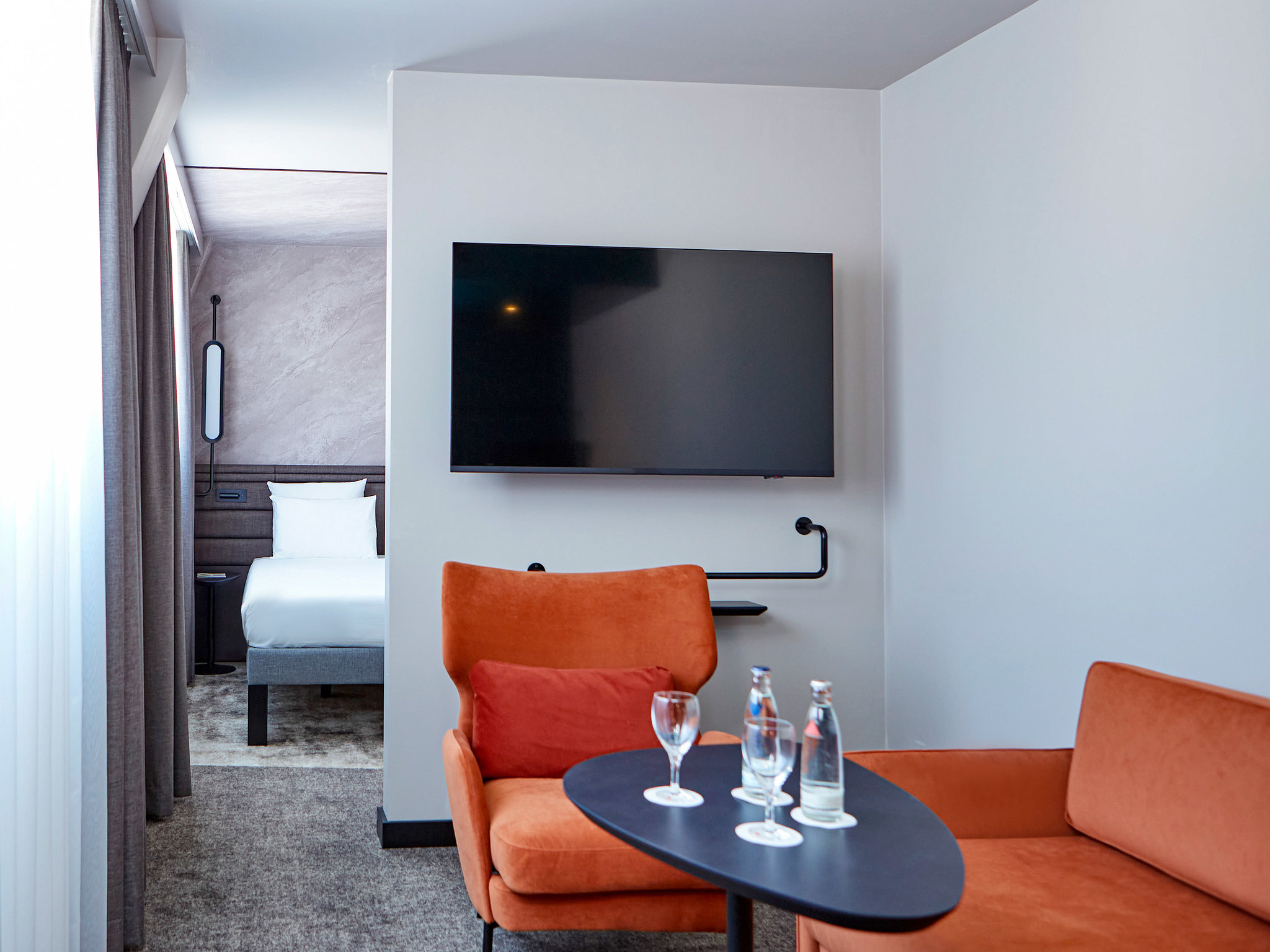 Novotel Muenchen City-Executive soba Renovirana.jpg