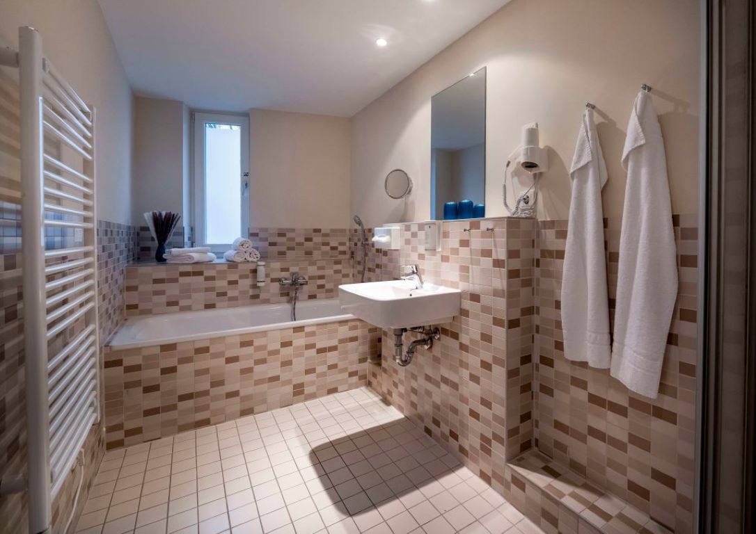 Best Western Hotel am Spittelmarkt Berlin-Kupatilo.jpg