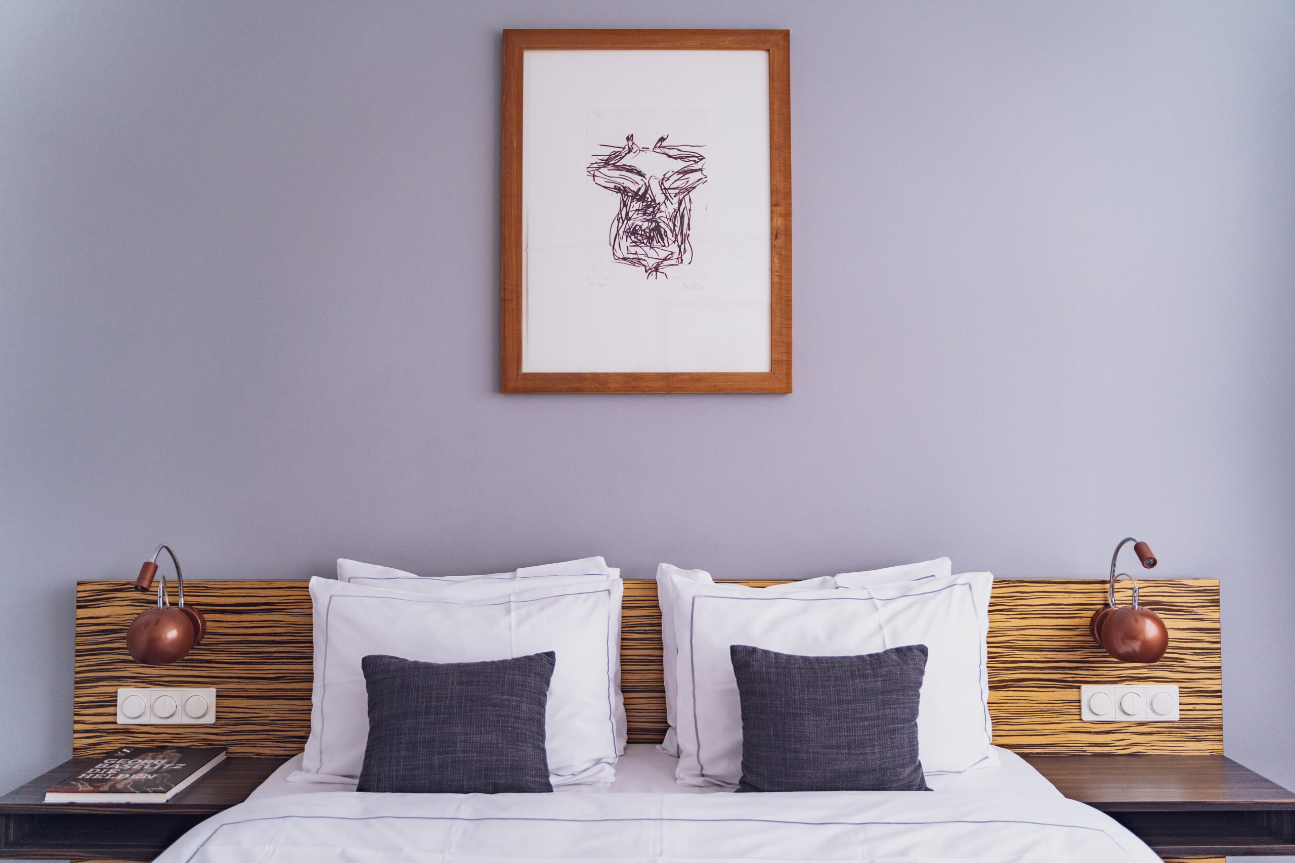 Art'otel Berlin Mitte-Art soba.jpg