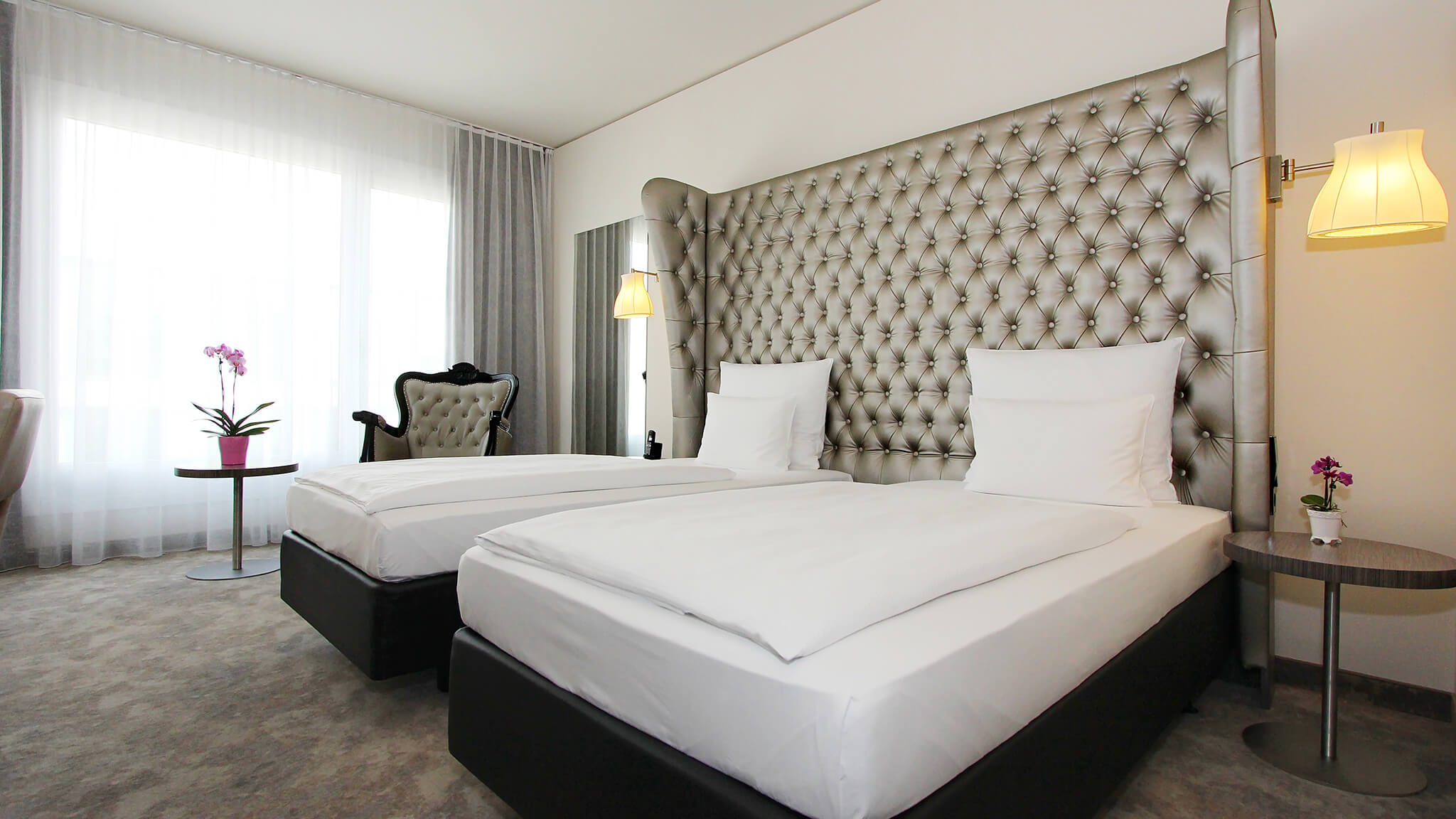 Arcotel John F Hotel-Comfort soba.jpg