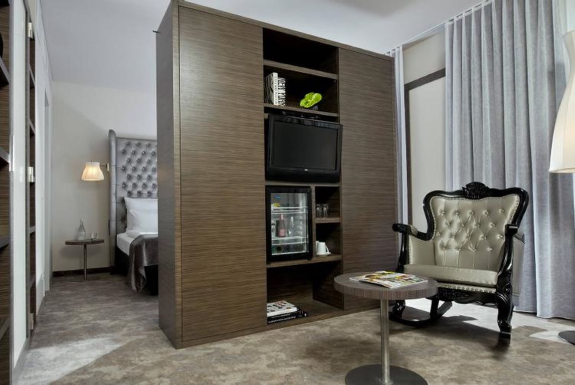 Arcotel John F Hotel-Junior Suite.jpg