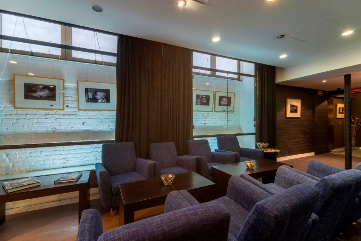 Petit Palace Cliper Gran Via-Lobby.jpg