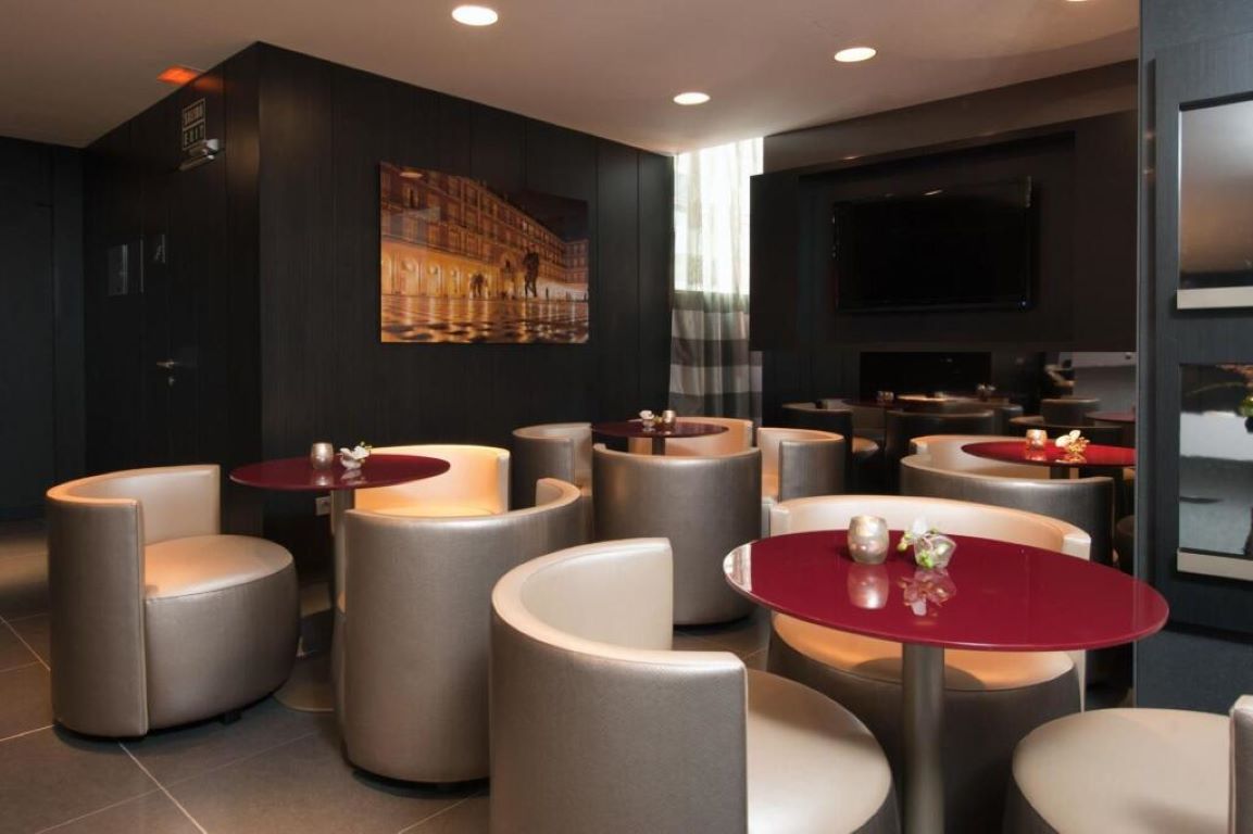 Hotel Eurostars Plaza Mayor-Bar.jpg