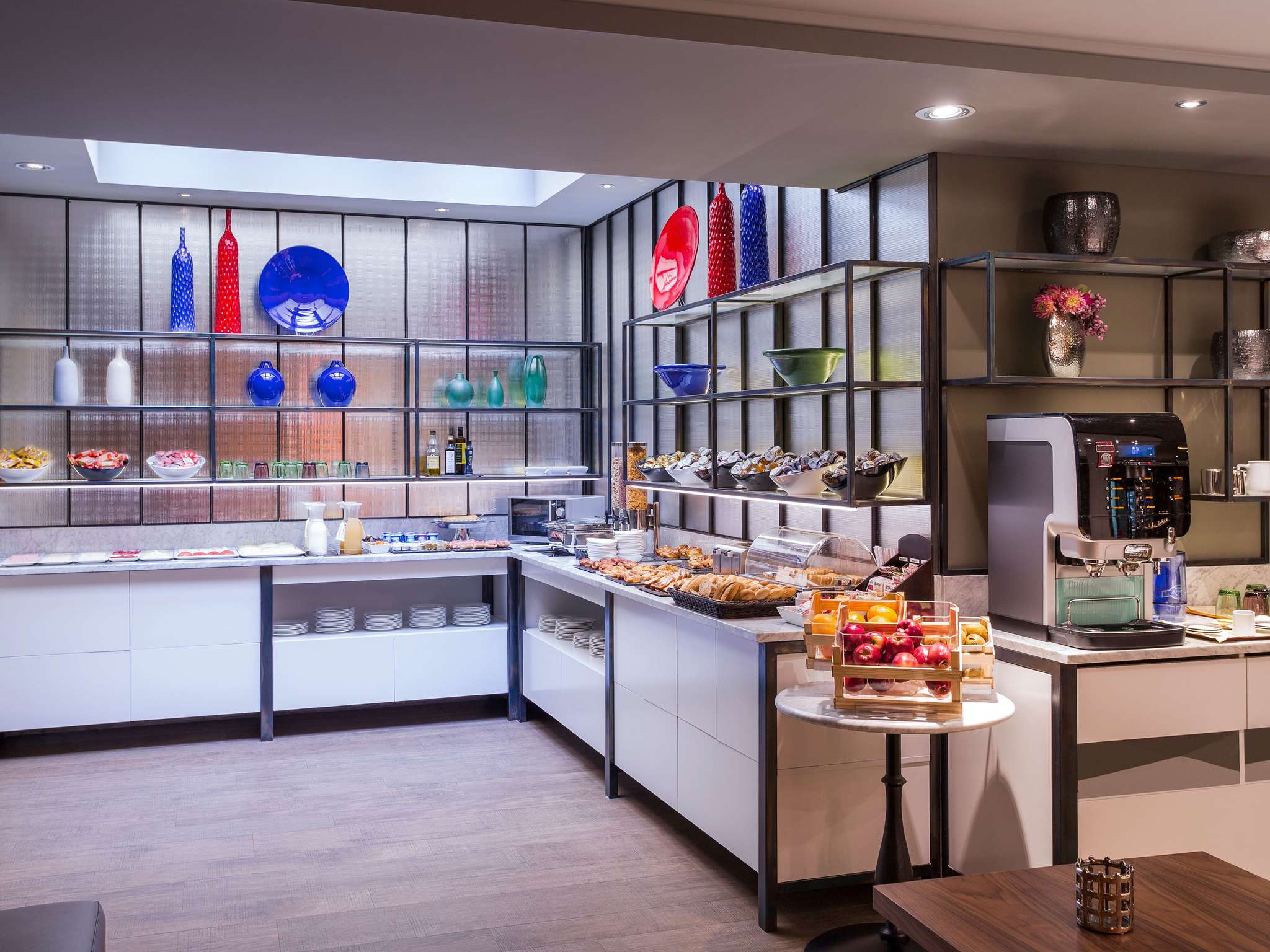 Hotel Mercure Madrid Centro-Dorucak.jpg