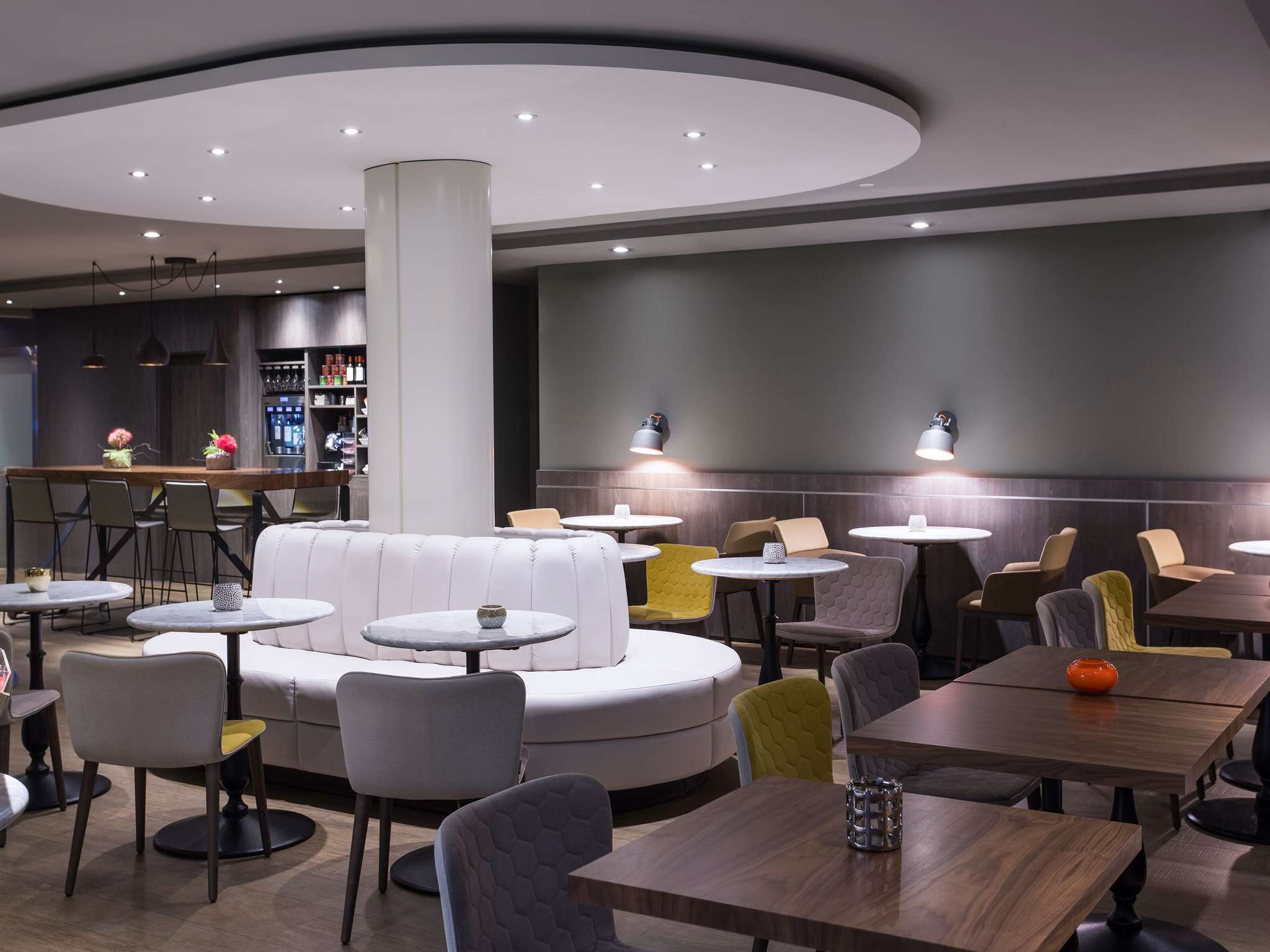 Mercure Madrid Centro Hotel-Restoran.jpg