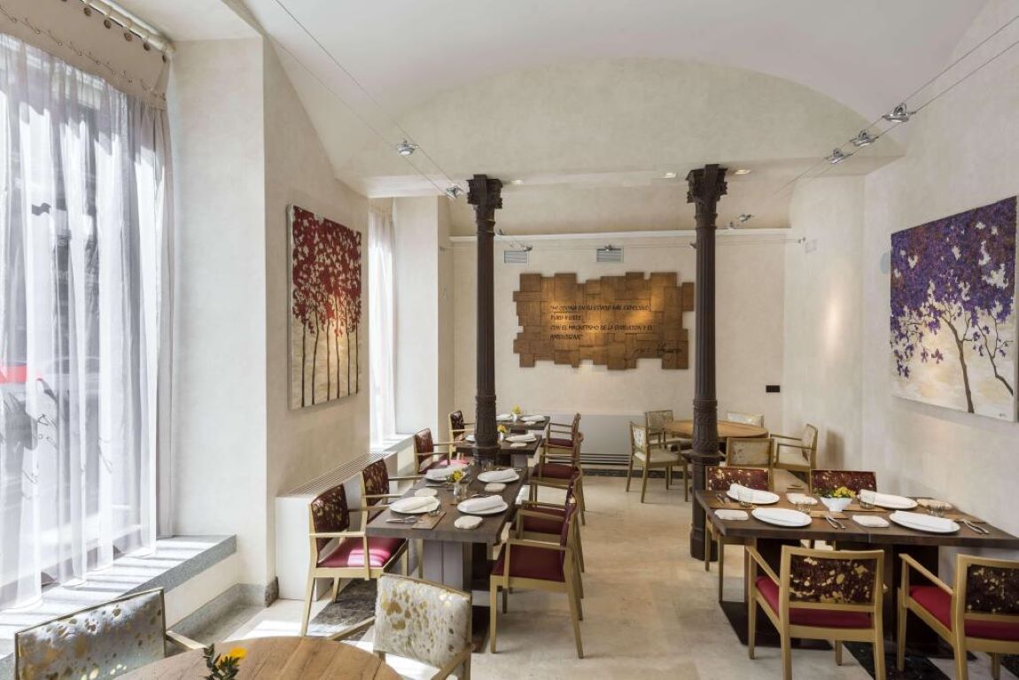 NH Collection Palacio de Tepa-Glavni restoran.jpg
