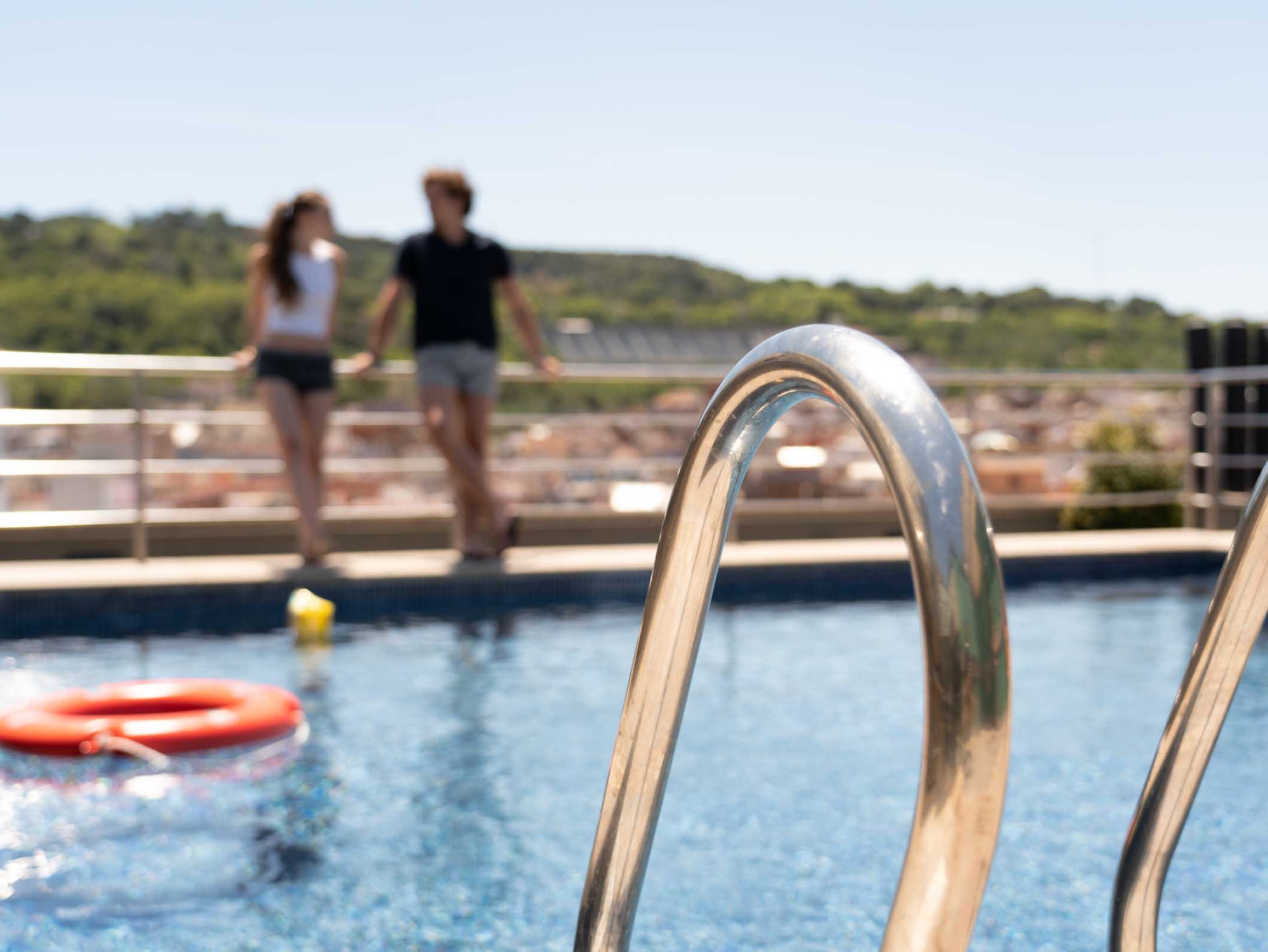 Hotel Barcelona Universal-Bazen.jpg