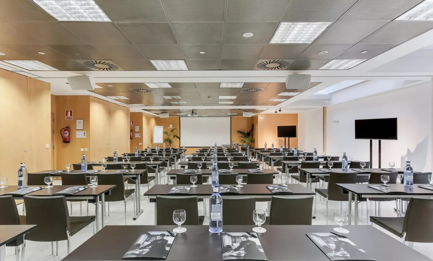 Hotel Sercotel Caspe-Kongresna sala.jpeg