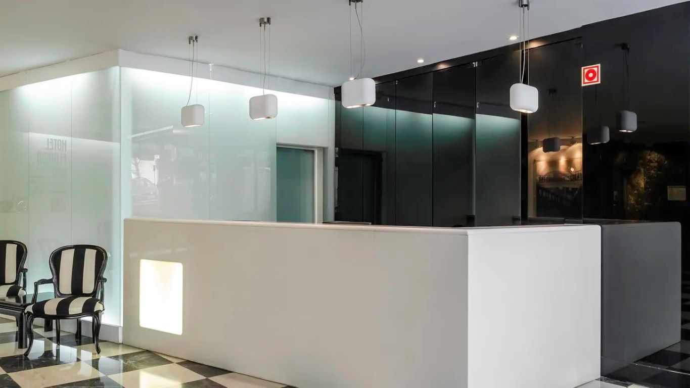 Hotel Florida-Recepcija.jpg