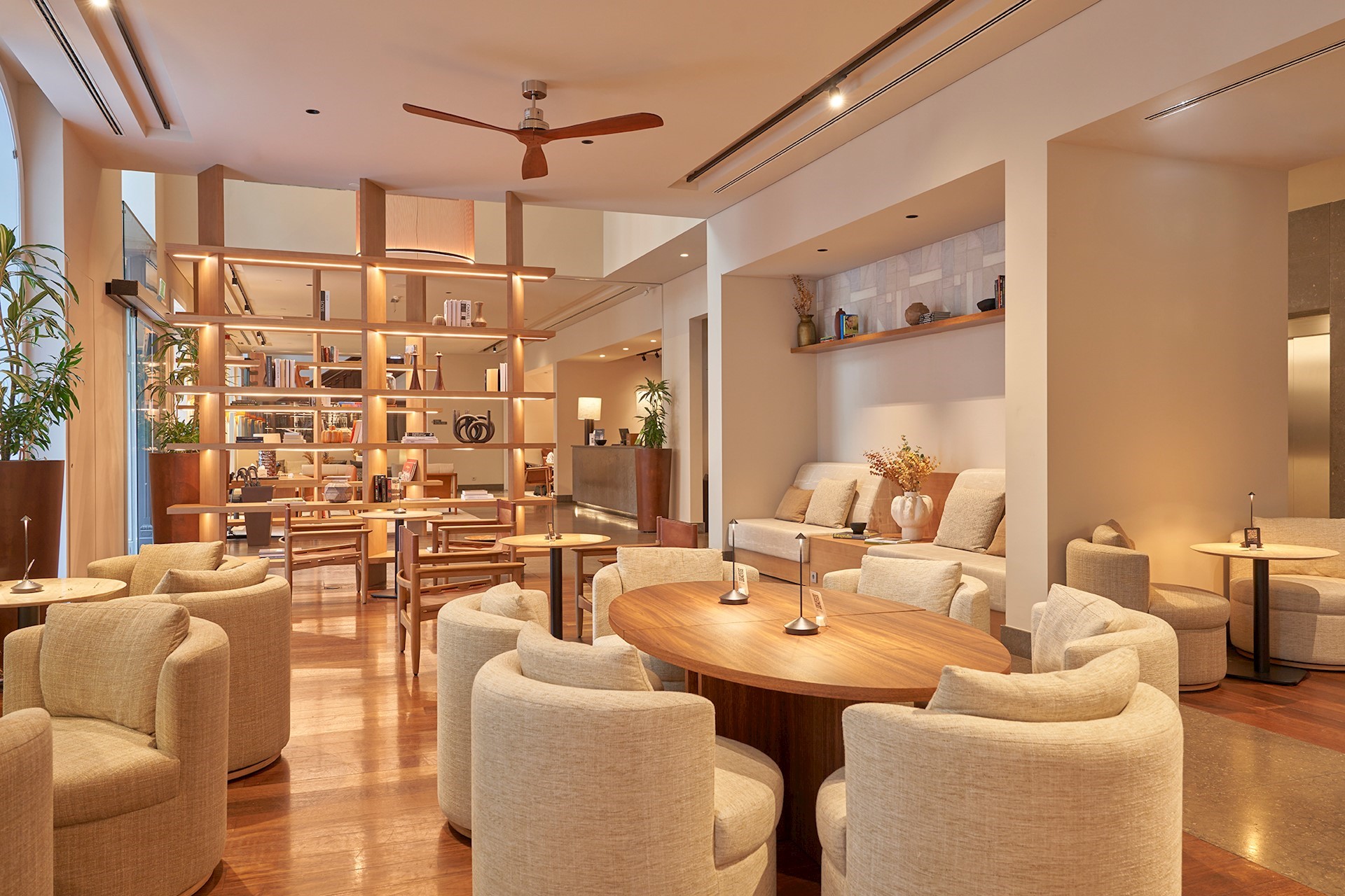 PortoBay Liberdade-Lobby.jpg