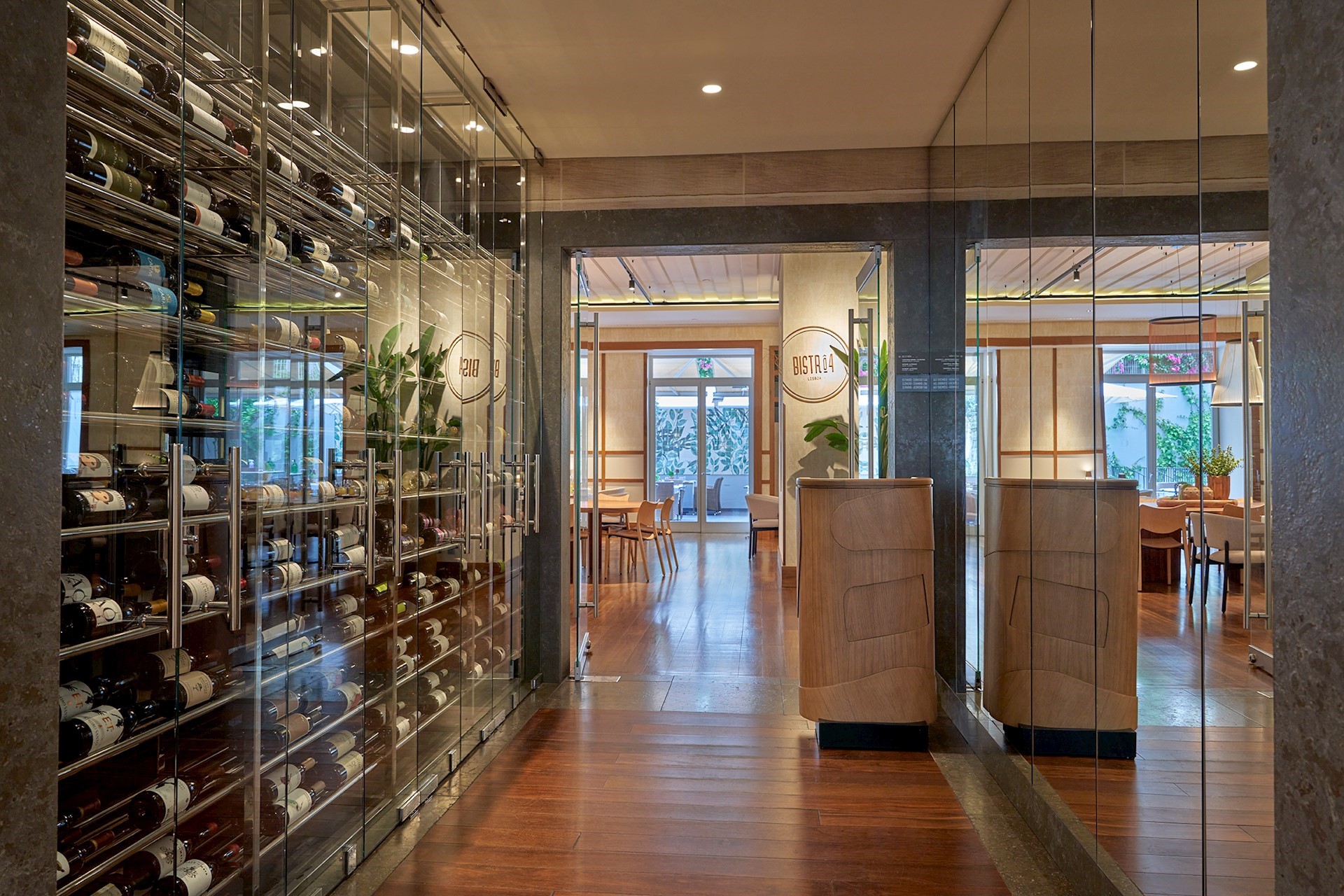 PortoBay Liberdade-Vinski podrum.jpg