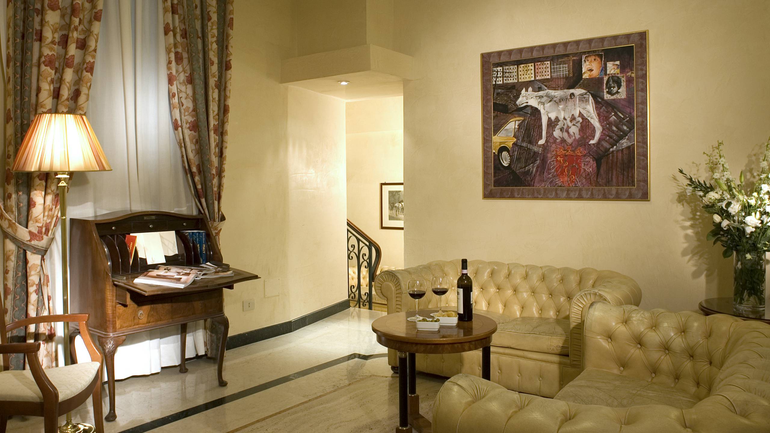 Aberdeen Hotel-Lobby.jpg