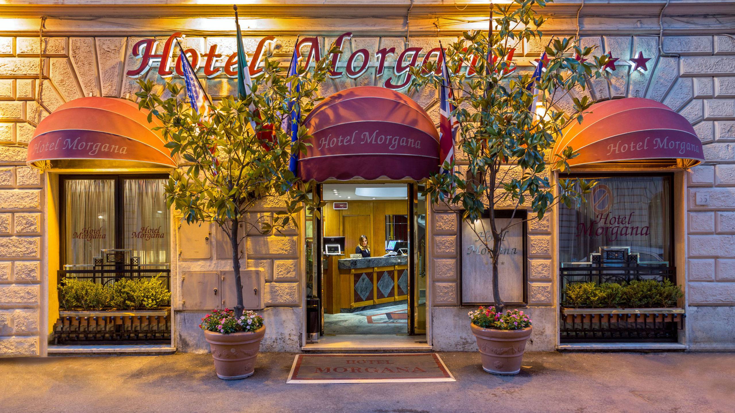 Hotel Morgana-Hotel spolja.jpg