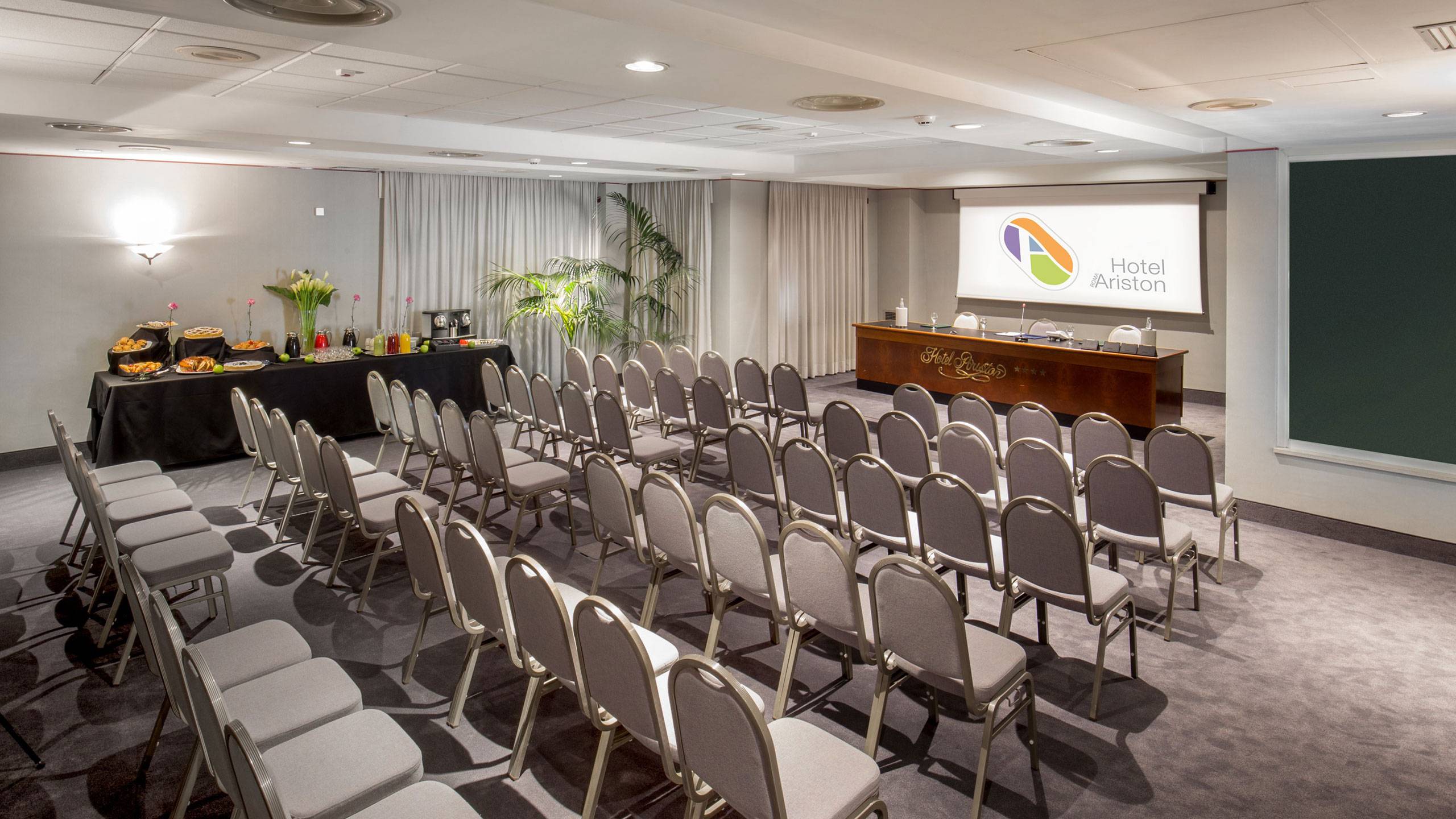 Hotel Ariston-Konferencijska sala.jpg