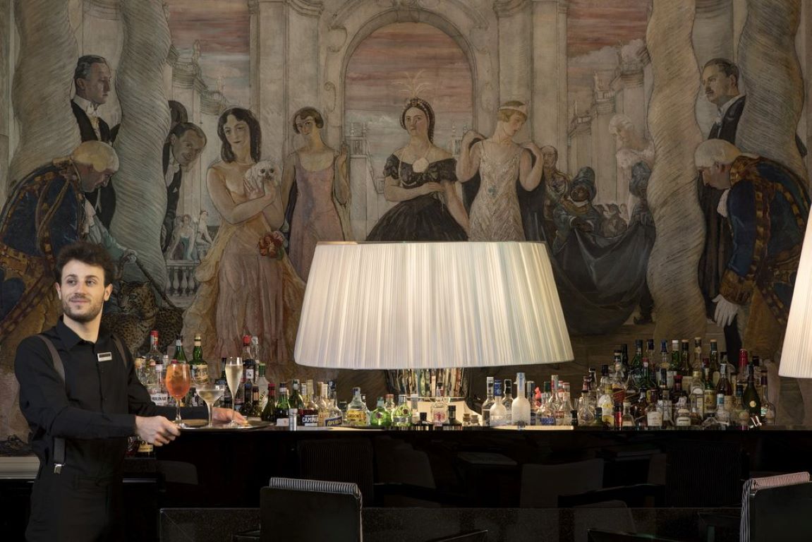 Grand Hotel Palace-Bar.jpg