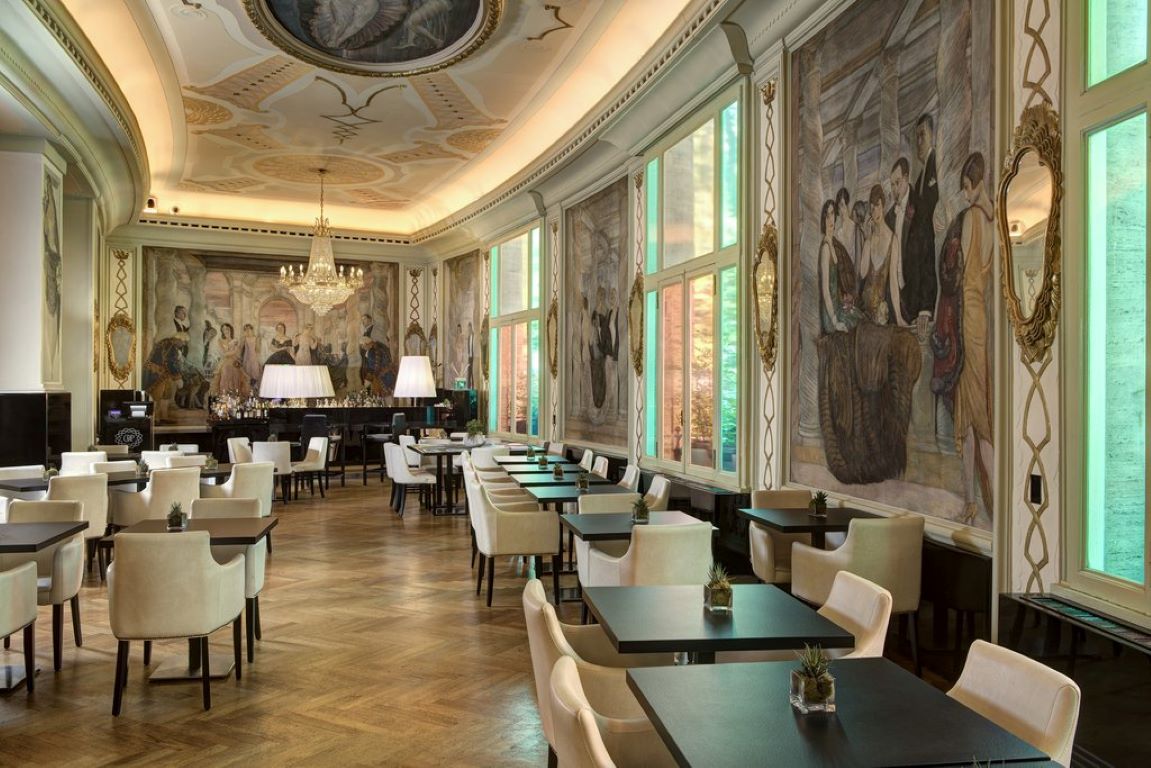 Grand Hotel Palace-Restoran.jpg