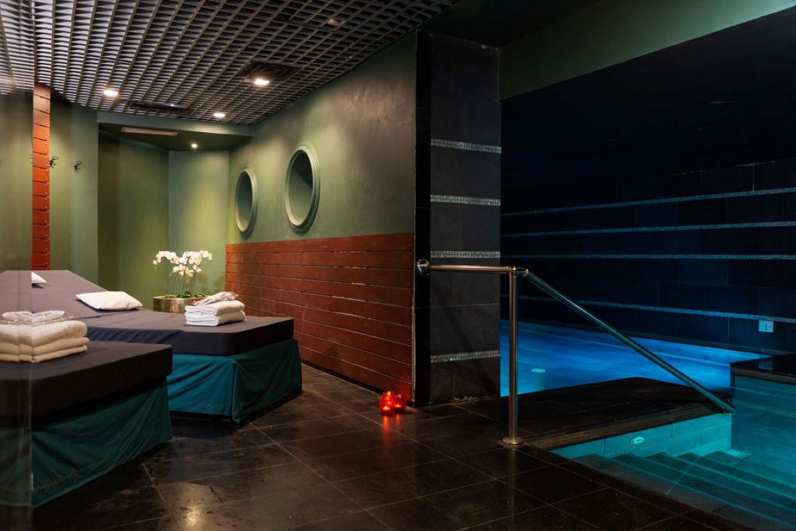 Grand Hotel Palace-Spa centar.jpg
