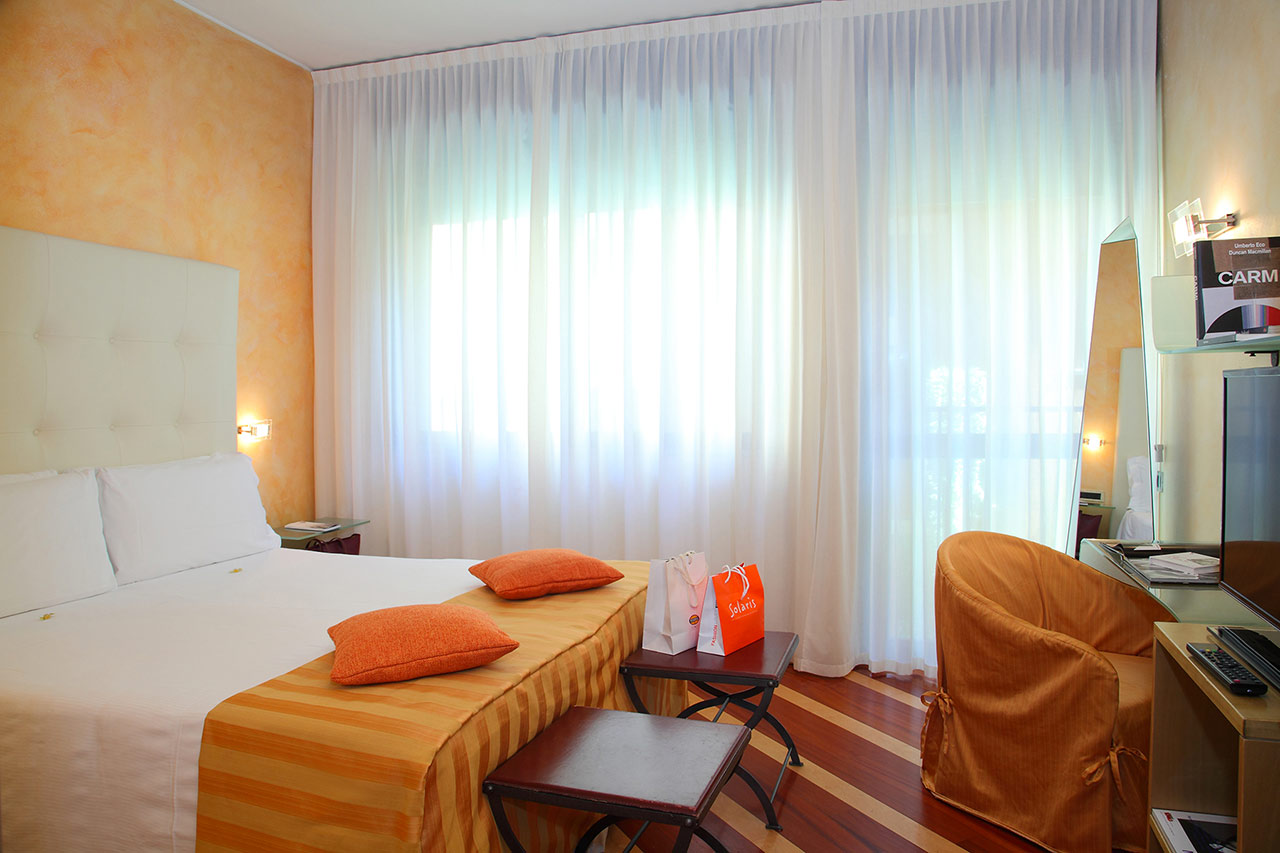 Hotel Sanpi Milano-Classic soba.jpg