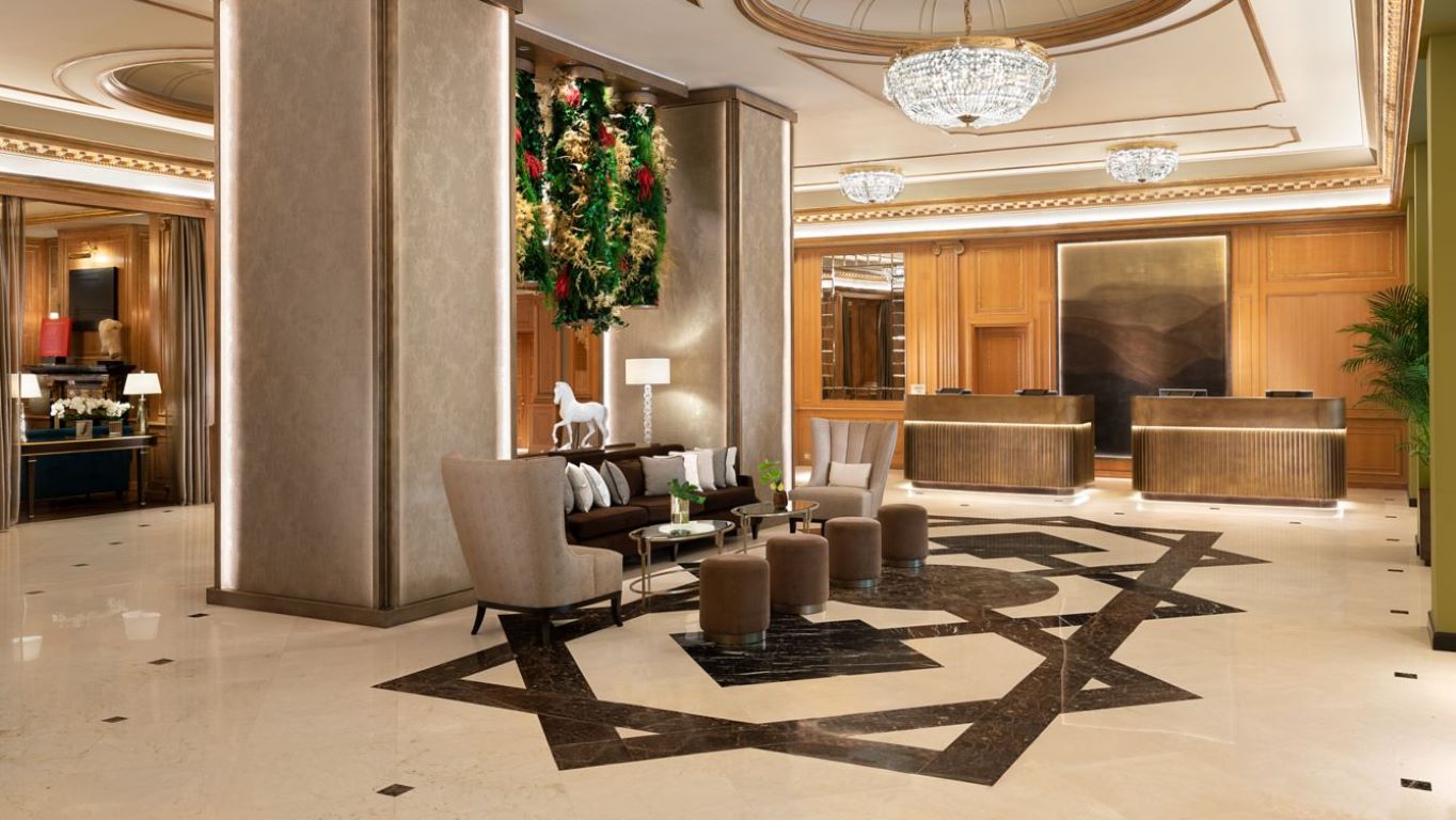 Hotel The Westin Palace-Recepcija.jpg