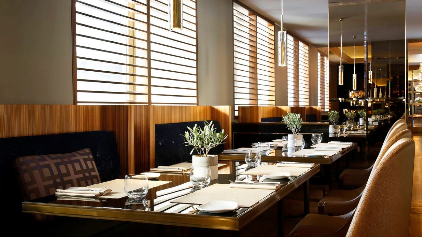 Hotel The Westin Palace-Restoran.jpg