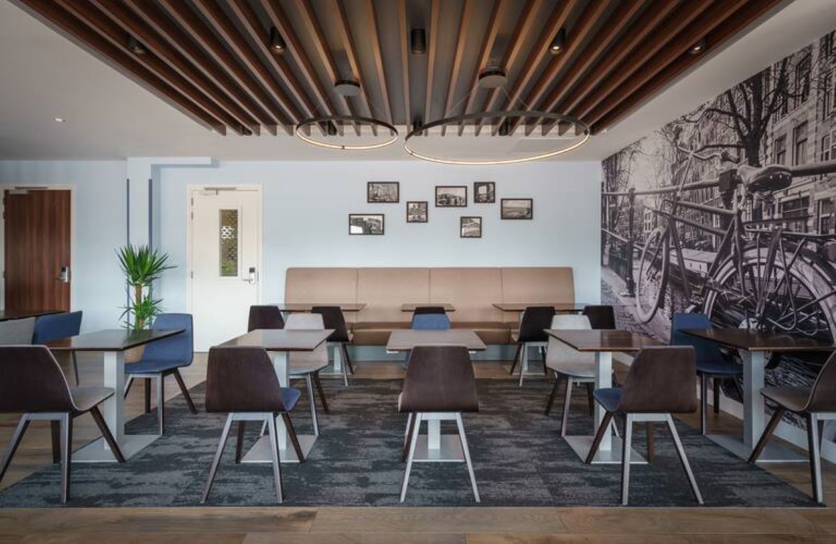 Hampton by Hilton Amsterdam Centre East-Restoran.jpg