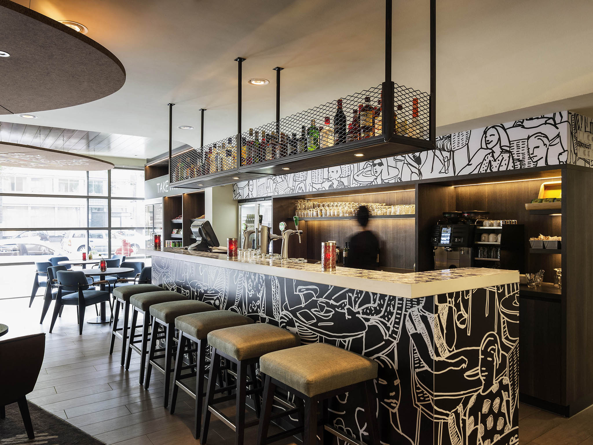 Ibis Amsterdam Centre Stopera-Lobby bar.jpg