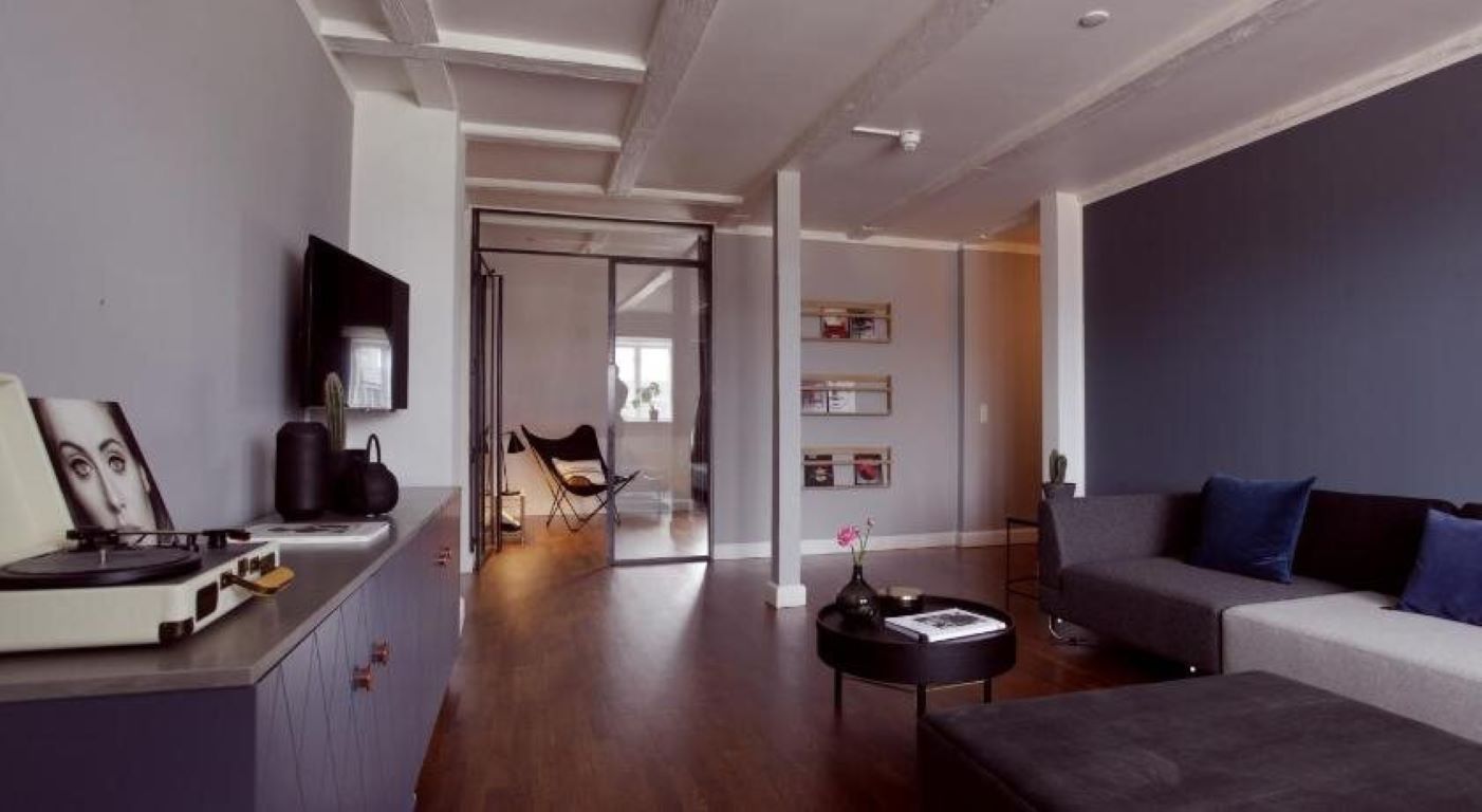 Arthur Aparts-Penthouse apartman dnevna soba.jpg