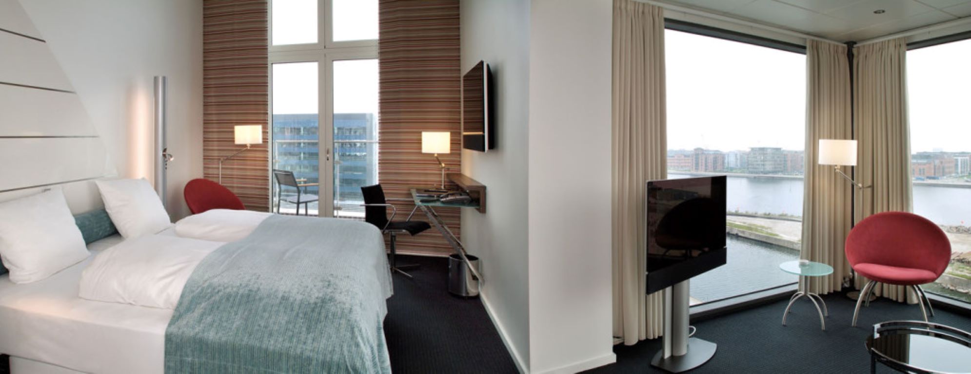Copenhagen Island Hotel-Junior suite.jpg