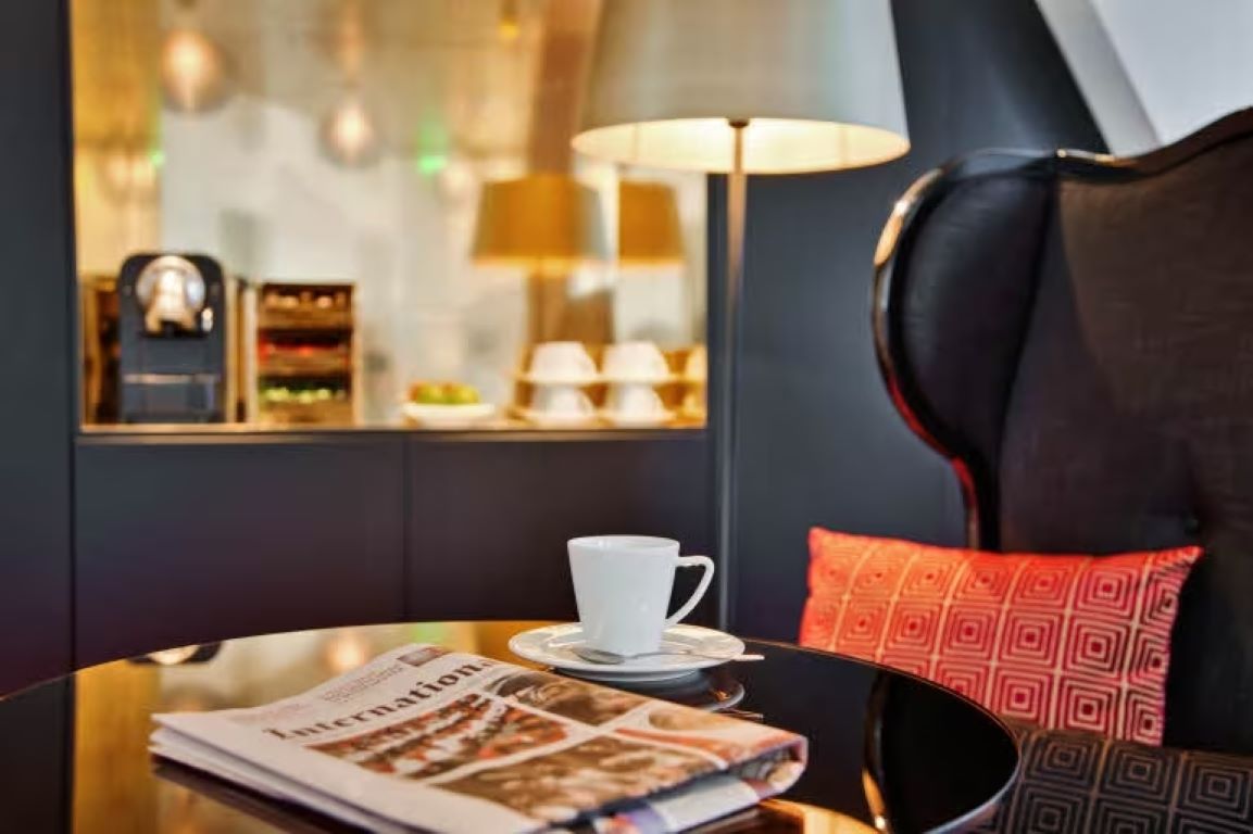 Scandic-Palace-Hotel-Bar.jpg