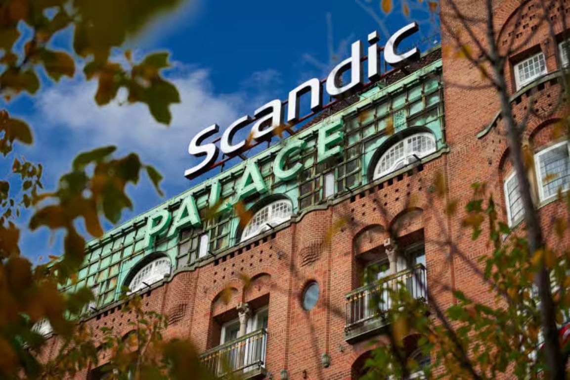 Scandic Palace Hotel-Zgrada hotela.jpg