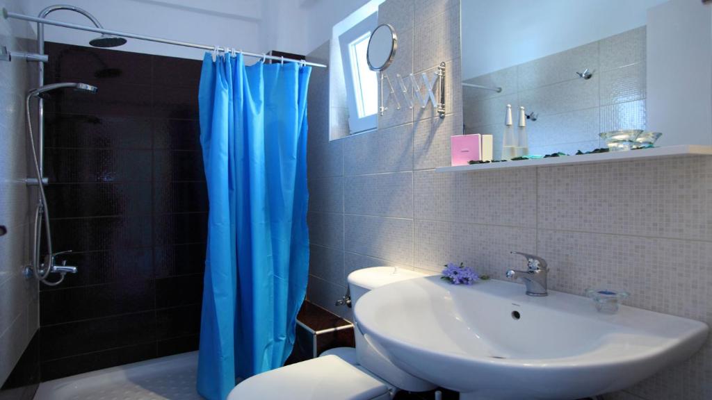 Hotel Nidri Bay kupatilo.jpg
