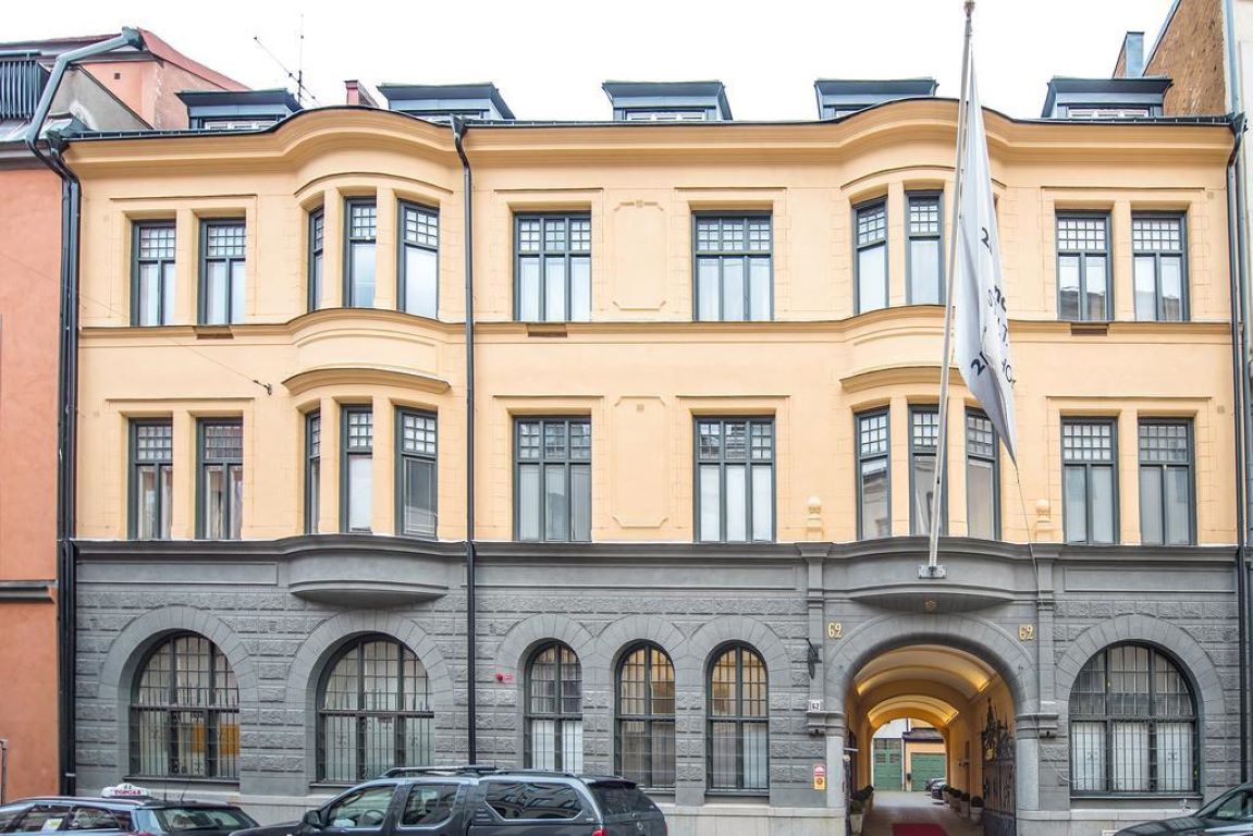Hotel Unique-Hotel spolja.jpg