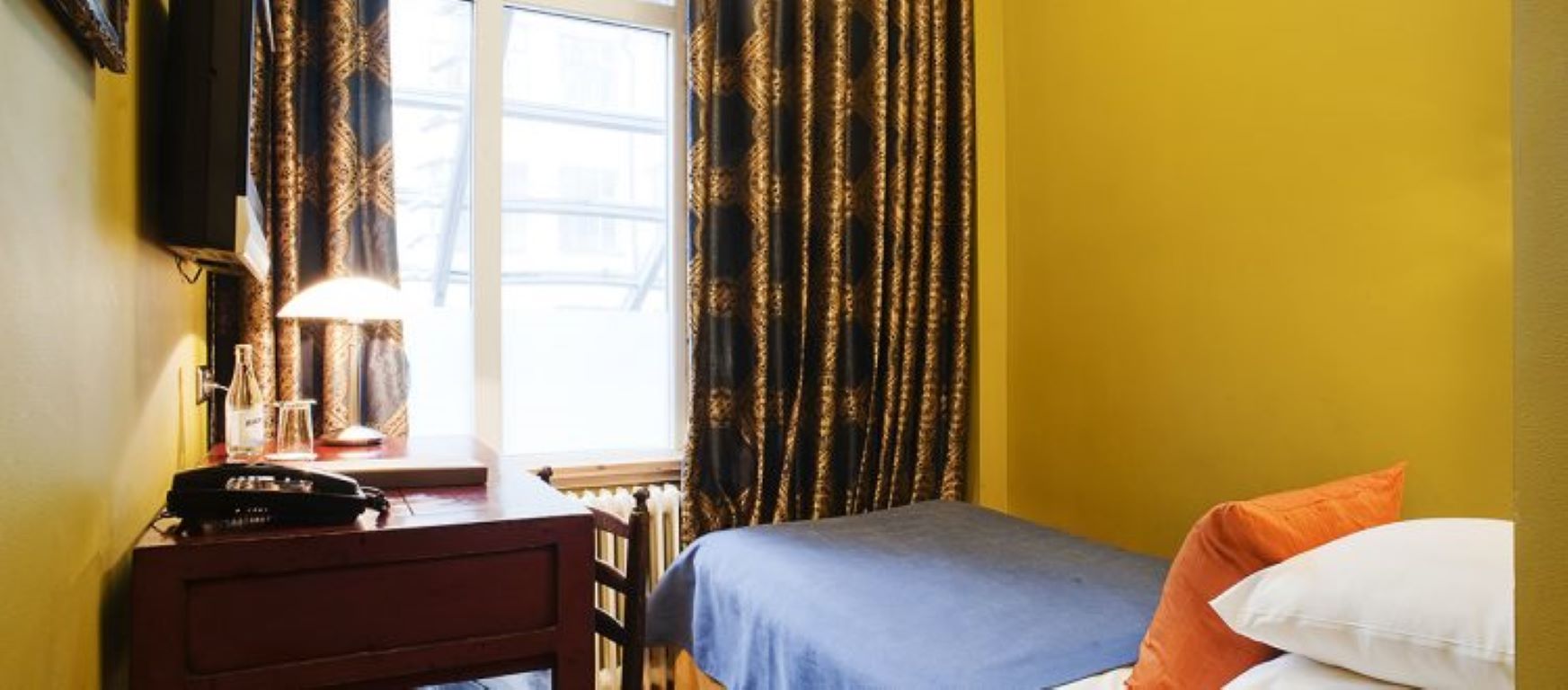 Hellsten Hotel-Economy Jednokrevetna soba.jpg