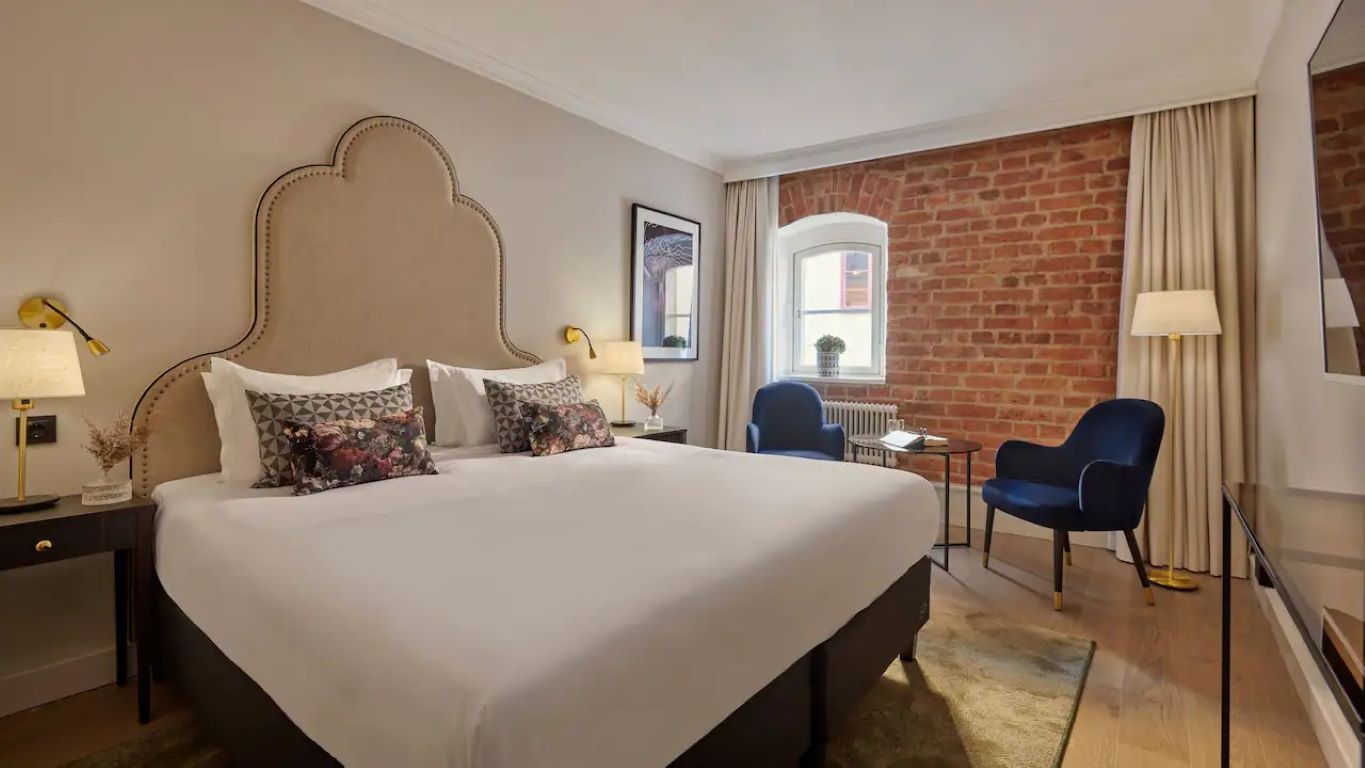 Hotel Reisen in the Unbound Collection by Hyatt-King soba.jpg