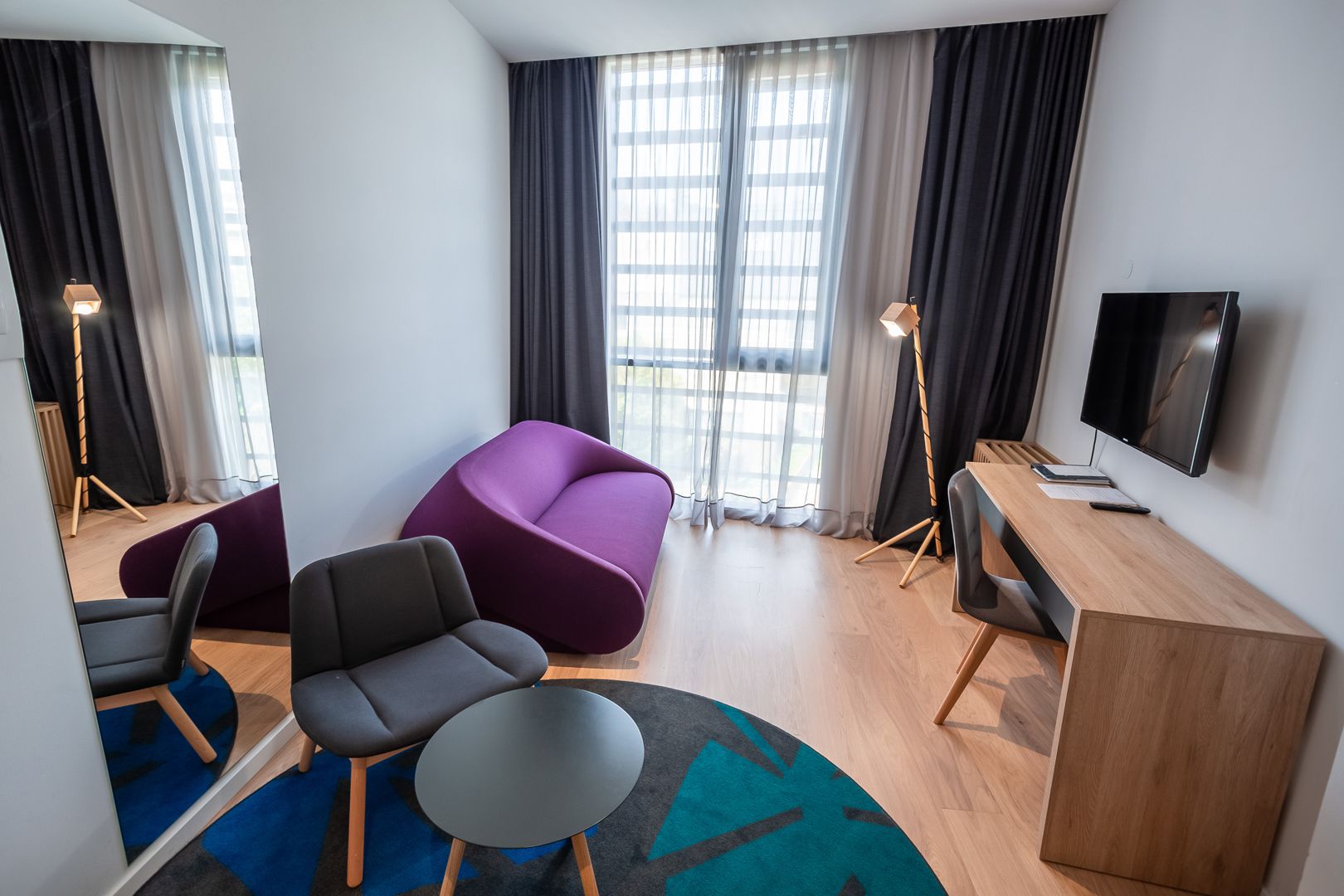 Academia Hotel-Junior suite.jpg