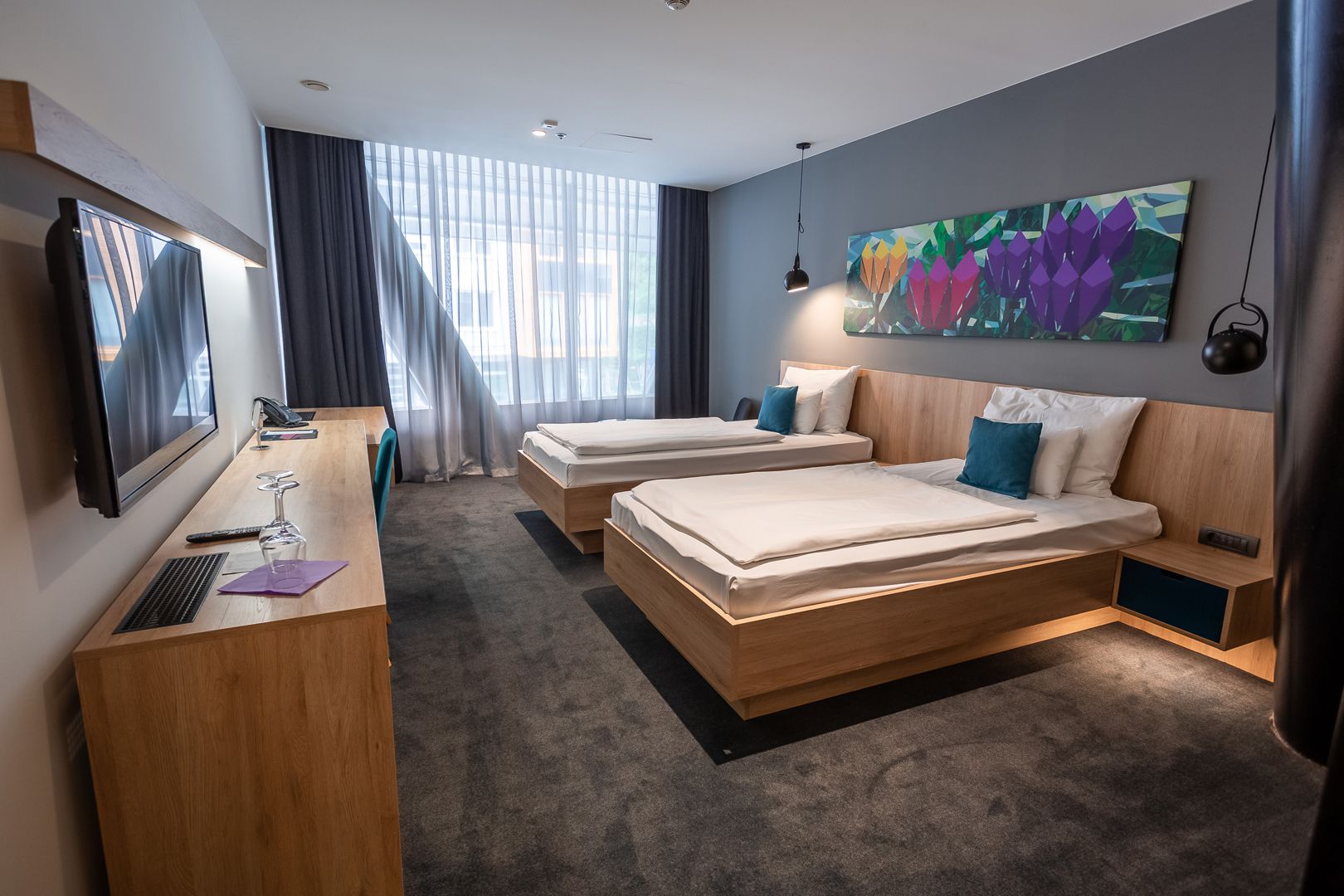 Hotel Academia-Standardna soba.jpg