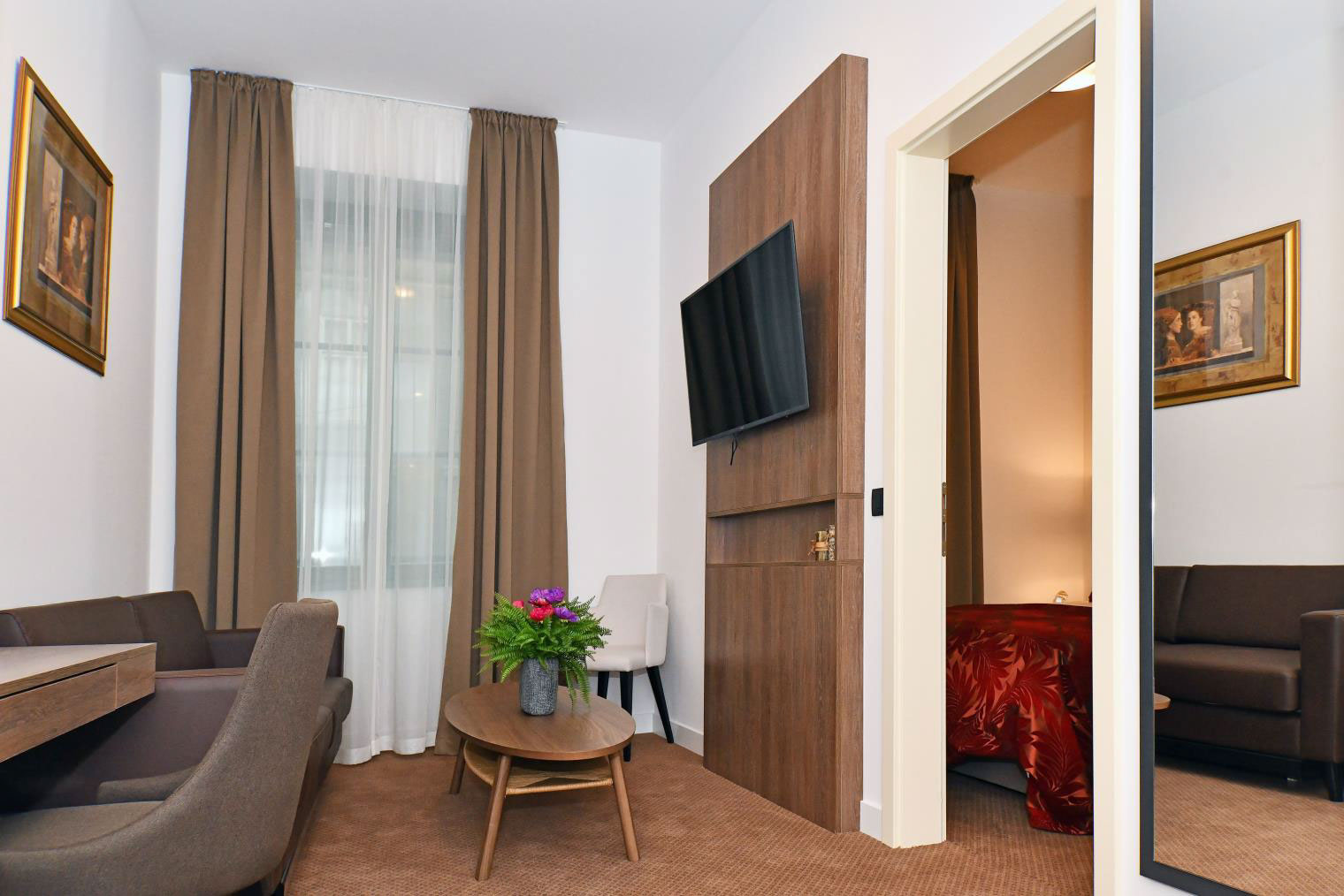 Hotel Park 45-Junior suite.jpg
