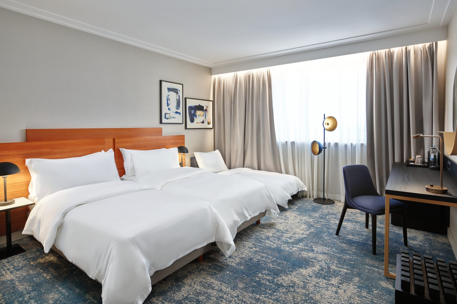 Maistra City Vibes Hotel International-Superior trokrevetna soba.jpg