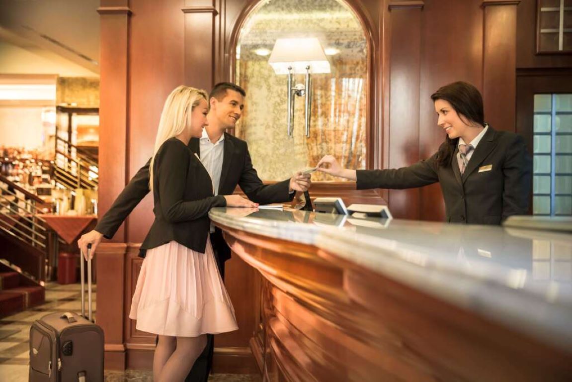 Best Western Premier Hotel Astoria-Recepcija.jpg