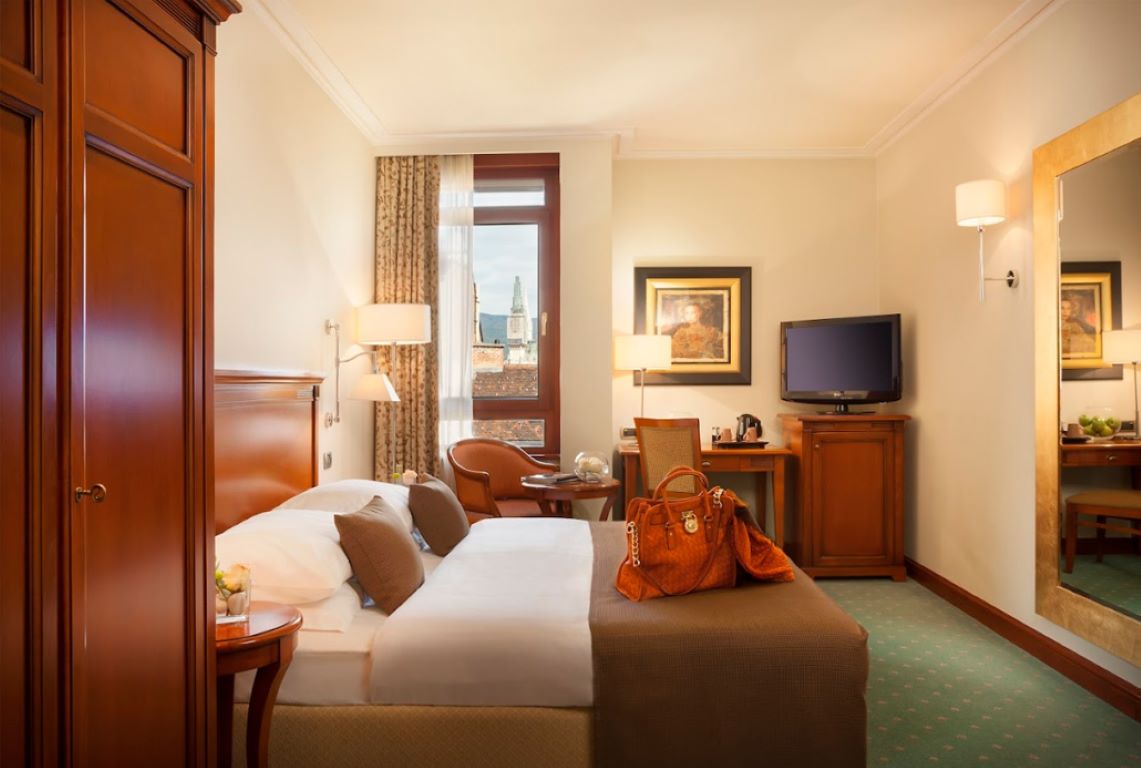 Best Western Premier Hotel Astoria-Standardna soba.jpg