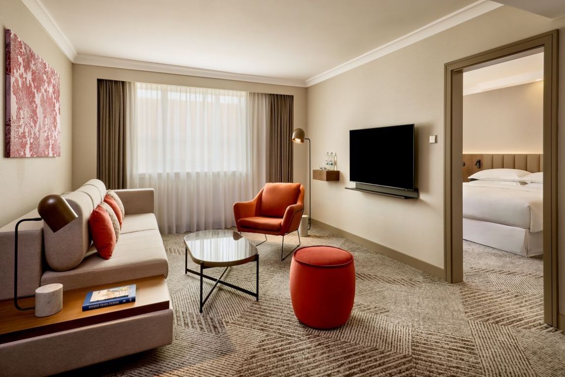 Hotel Sheraton Zagreb-Classic suite.jpg