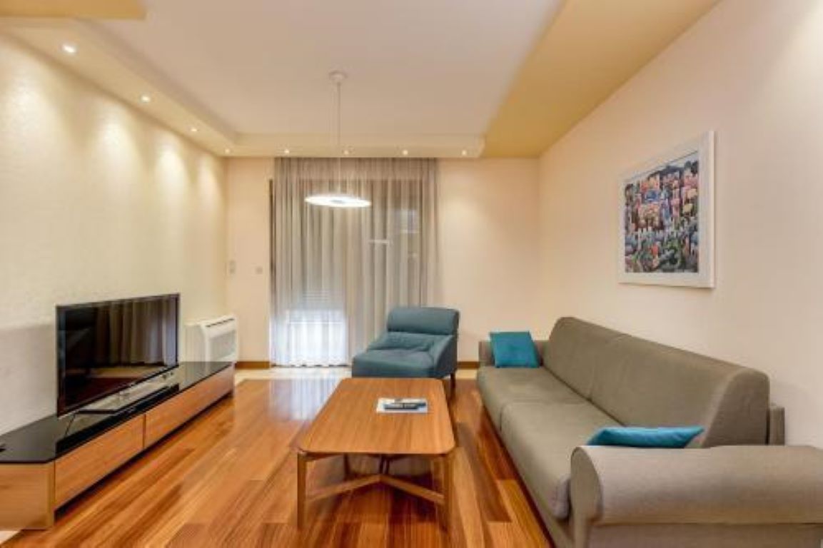 Apartments Athos-Dvosoban apartman.jpg