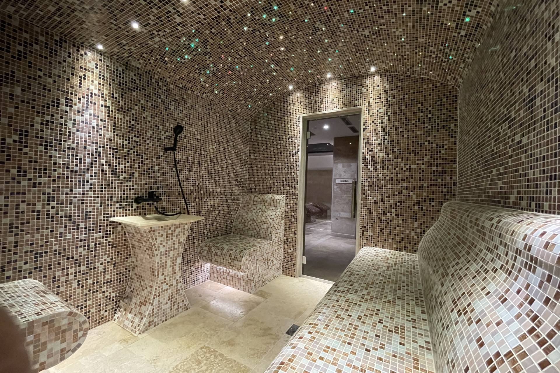 Alexandar Lux Hotel-Parno kupatilo.jpg